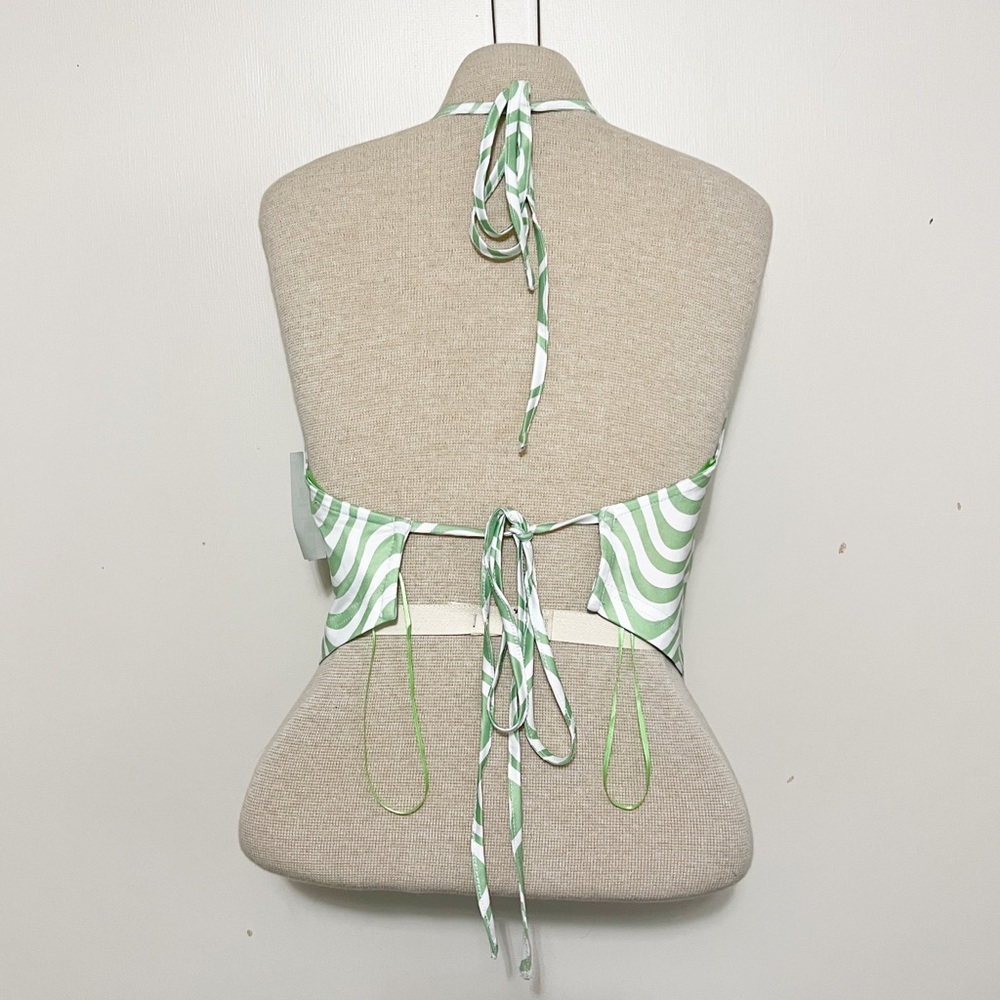 Elodie Wave Crop Top L NEW - Picture 3 of 3